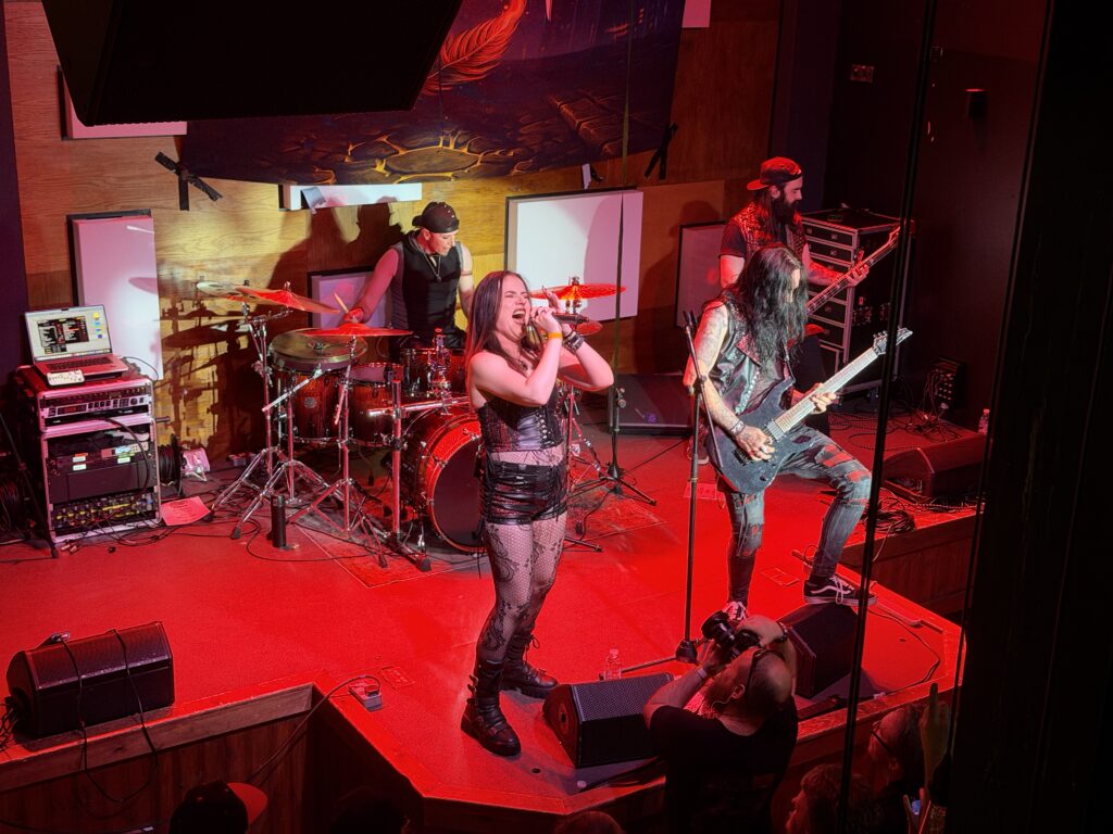 Phoenix Lake - Saltbox Nottingham