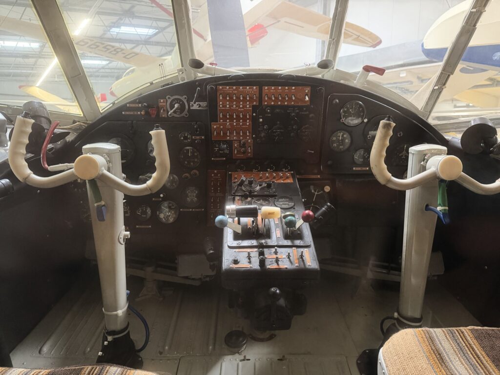 AN20 Cockpit - Aviation Museum Hannover-Laatzen